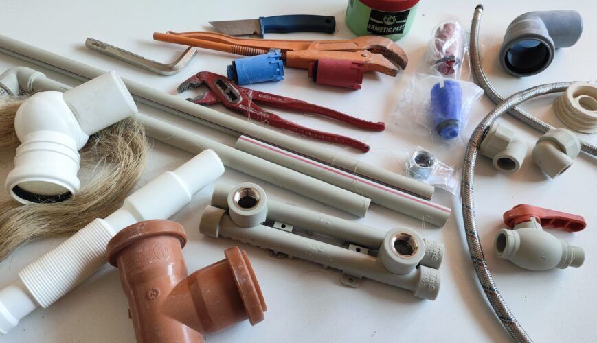 Качествени ВиК услуги в Бургас - ремонт и изграждане на водопроводни инсталации Професионални ВиК услуги Бургас - инструменти и материали за водопровод и канализация